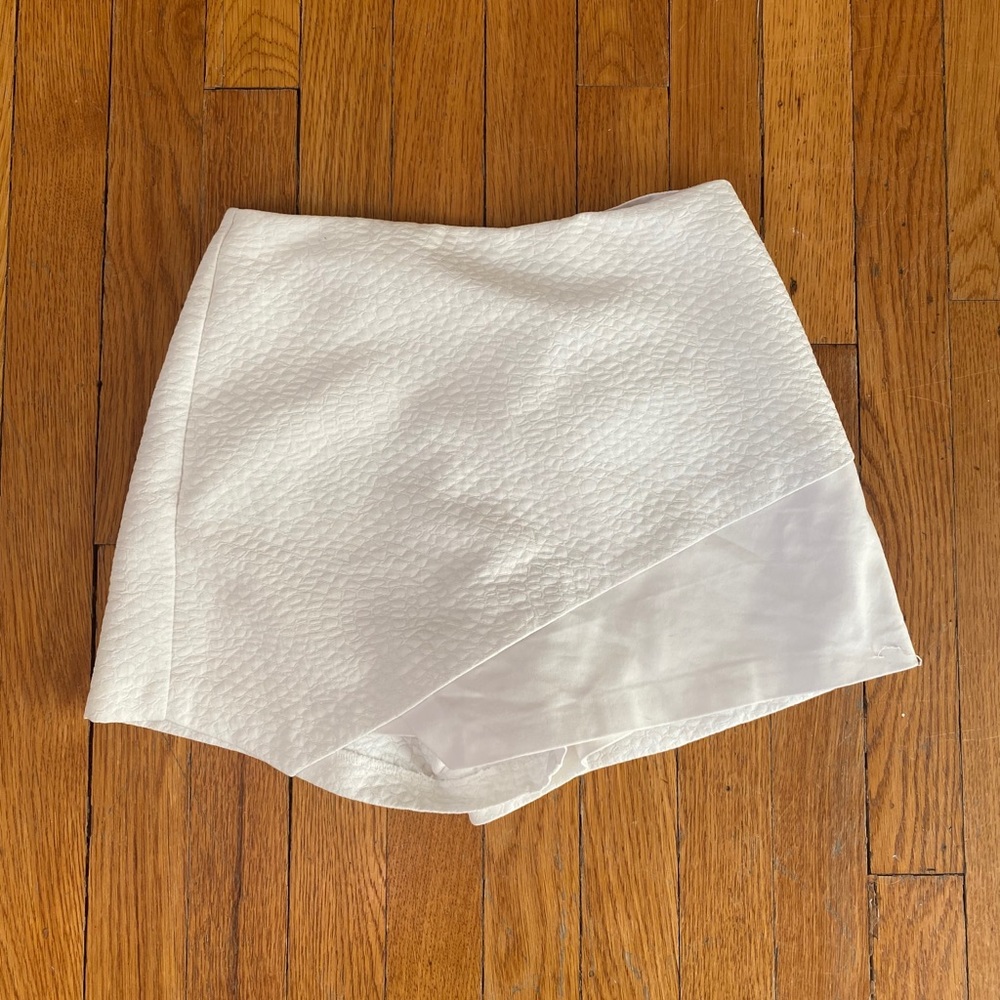 White envelope skirt